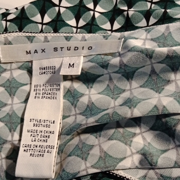 EUC Max Studio Green Ruch Tie Front Geometric Print  Dress Sz M - Picture 2 of 10